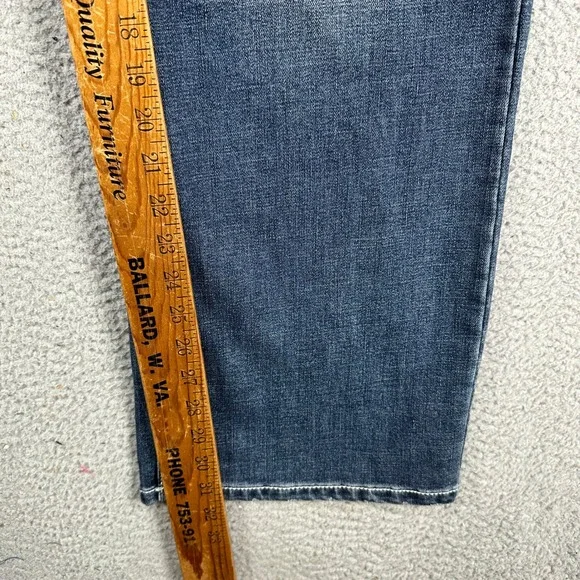 T.K. Axel Jeans Slim Boot Mens 38X32 Blue Distressed Stretch 5 Pocket Denim NEW